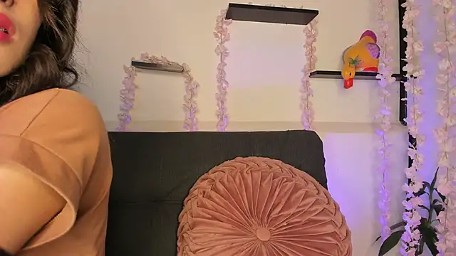 on tefa online show from February 6, 2025, 12:22 am