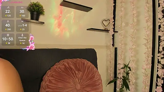 on tefa online show from February 11, 2025, 9:35 pm