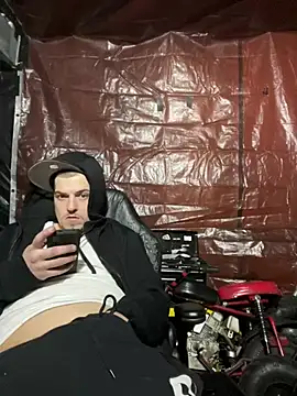 joeycbigcock online show from February 4, 2025, 1:23 am