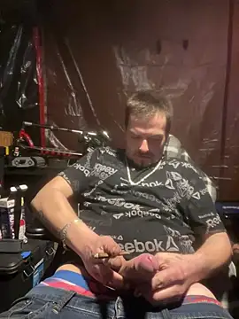 joeycbigcock online show from March 21, 2025, 4:06 am