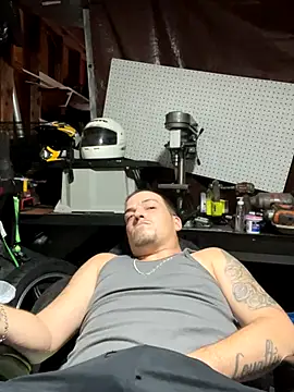 joeycbigcock online show from September 27, 2025, 8:25 pm