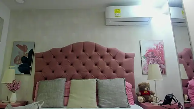 ThyaraJhons online show from April 14, 2026, 12:00 pm