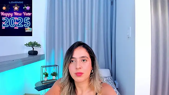 Lucyortiz  online show from January 20, 2025, 6:53 pm