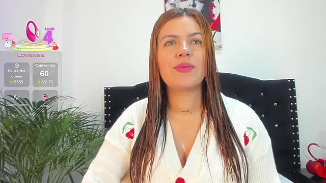 Snapshot of Alexandra_Torress chatting on June 30, 2026, 12:28 pm Alexandra Torress online show from June 30, 2026, 12:28 pm