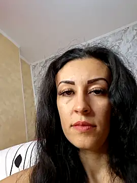 loryyy sexyyy online show from November 11, 2025, 1:00 pm