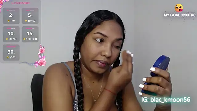 Blackmoon 23 online show from September 17, 2025, 9:38 pm