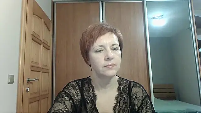 LoraLoraMay online show from January 12, 2026, 5:51 pm