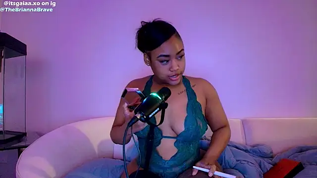 BriannaBrave online show from March 18, 2026, 6:05 am