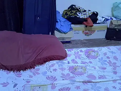 Snapshot of Adaline-Paris chatting on January 11, 2026, 6:29 am Adaline-Paris online show from January 11, 2026, 6:29 am