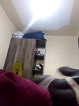 Snapshot of Adaline-Paris chatting on March 4, 2026, 4:29 am Adaline-Paris online show from March 4, 2026, 4:29 am