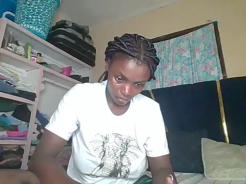 awino001 online show from April 11, 2026, 2:05 am