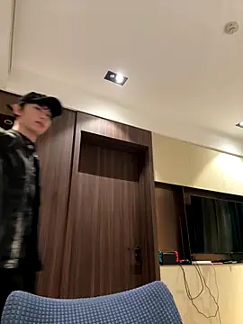 1a1a1alll online show from September 23, 2025, 2:42 pm