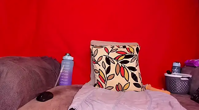   Squirts   online show from January 30, 2025, 7:26 pm