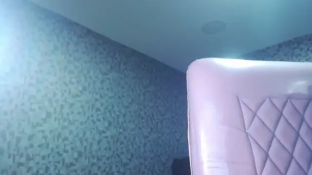 CurvyJulieth online show from September 20, 2025, 6:03 am