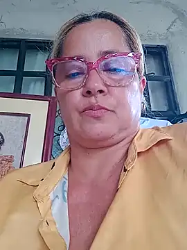 natally ross21 online show from February 11, 2025, 7:38 pm