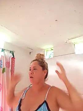 natally ross21 online show from October 18, 2025, 11:44 am