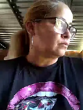 natally ross21 online show from May 7, 2026, 2:44 pm
