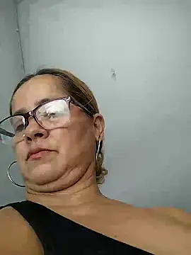 natally ross21 online show from June 16, 2026, 8:33 pm
