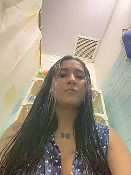 luna asss online show from February 2, 2026, 5:22 pm