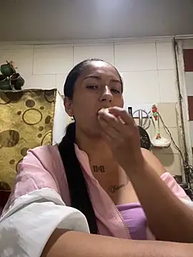 luna asss online show from March 2, 2026, 8:59 pm