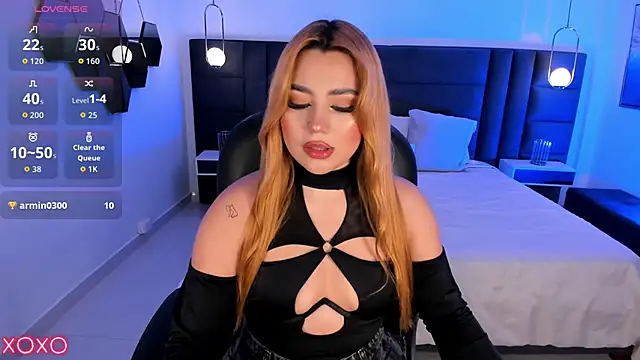 SamanthaKlein  online show from September 28, 2025, 3:56 am