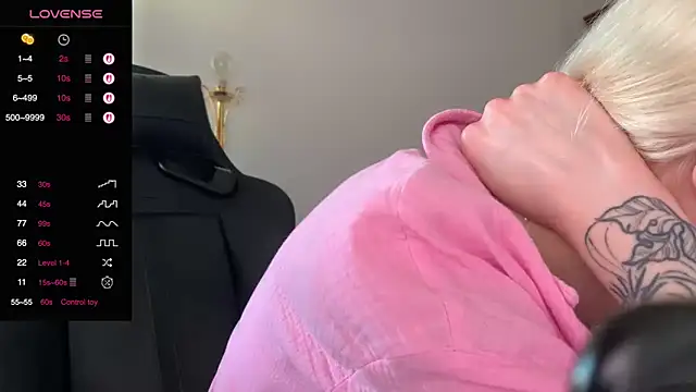 Sexy Sweets online show from September 11, 2025, 11:32 am