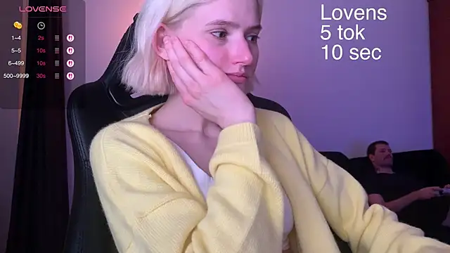 Sexy Sweets online show from September 13, 2025, 10:20 pm