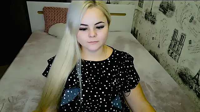 lovely-eyes online show from November 8, 2025, 7:01 pm