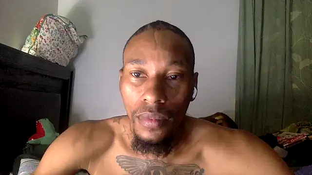 KingDerRico online show from October 28, 2025, 10:01 pm