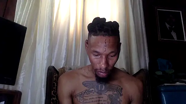 KingDerRico online show from November 20, 2025, 2:17 pm