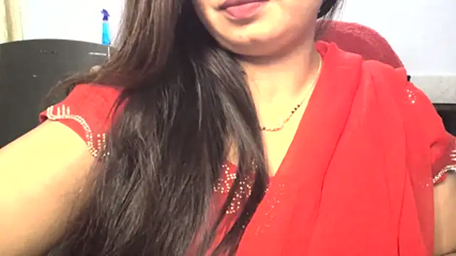 Snapshot of Gulaboo_bhabi chatting on June 2, 2026, 8:00 pm Gulaboo bhabi online show from June 2, 2026, 8:00 pm