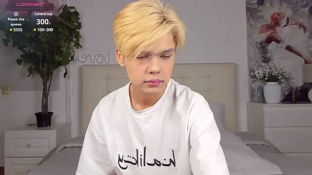 Snapshot of Felix_Rey chatting on February 25, 2025, 4:10 pm Felix Rey online show from February 25, 2025, 4:10 pm