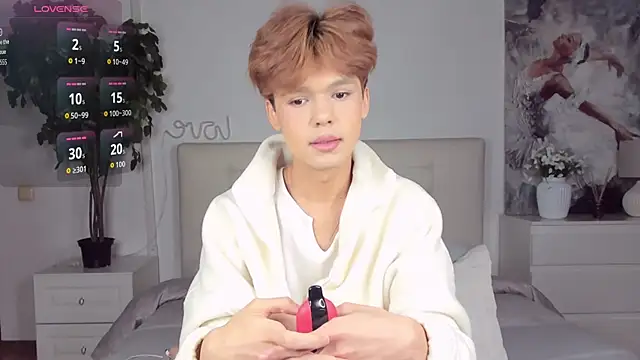 Snapshot of Felix_Rey chatting on September 24, 2025, 4:21 pm Felix Rey online show from September 24, 2025, 4:21 pm