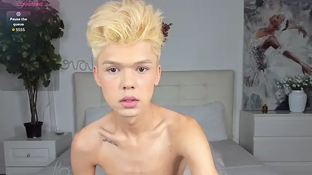 Snapshot of Felix_Rey chatting on November 24, 2025, 3:34 pm Felix Rey online show from November 24, 2025, 3:34 pm