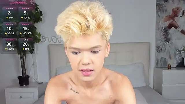 Snapshot of Felix_Rey chatting on November 26, 2025, 7:59 pm Felix Rey online show from November 26, 2025, 7:59 pm