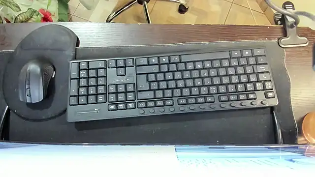 Amy Walker online show from April 12, 2026, 4:45 pm