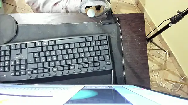 Amy Walker online show from April 24, 2026, 6:54 pm