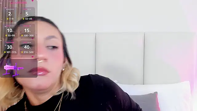 Emily robertss online show from April 11, 2026, 7:18 pm