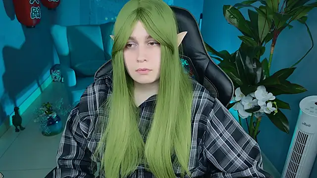 FioraMarmoris online show from January 30, 2025, 4:24 pm