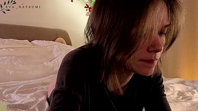 Eva Natsumi online show from March 4, 2026, 6:47 pm