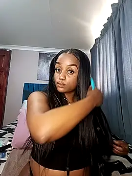 Queen-Chocolate online show from October 23, 2025, 5:07 am