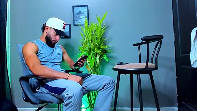 Damian 022 online show from October 17, 2025, 11:57 am