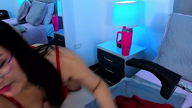 Samantha  Vega online show from January 10, 2026, 8:10 pm