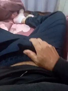 viciadoemsexo10 online show from October 12, 2025, 11:09 am