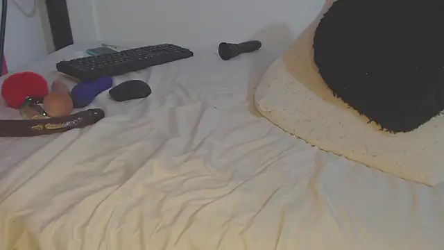 Snapshot of mauroosex chatting on December 29, 2024, 11:50 pm mauroosex online show from December 29, 2024, 11:50 pm