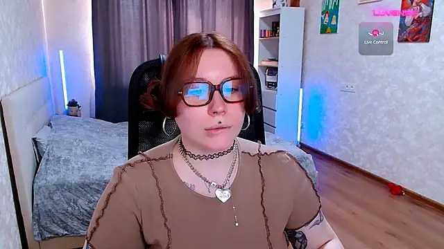 Snapshot of Blueberry-baby chatting on July 19, 2026, 12:42 pm Blueberry-baby online show from July 19, 2026, 12:42 pm