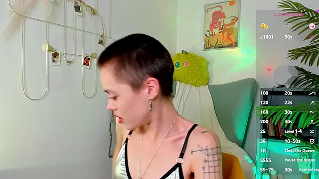 PamelaYong online show from January 26, 2025, 1:36 pm