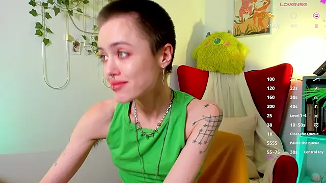 PamelaYong online show from March 19, 2025, 1:40 pm