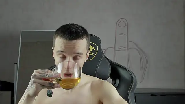 MasonWarholl online show from January 6, 2025, 1:20 am