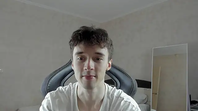 MasonWarholl online show from February 11, 2026, 6:57 pm